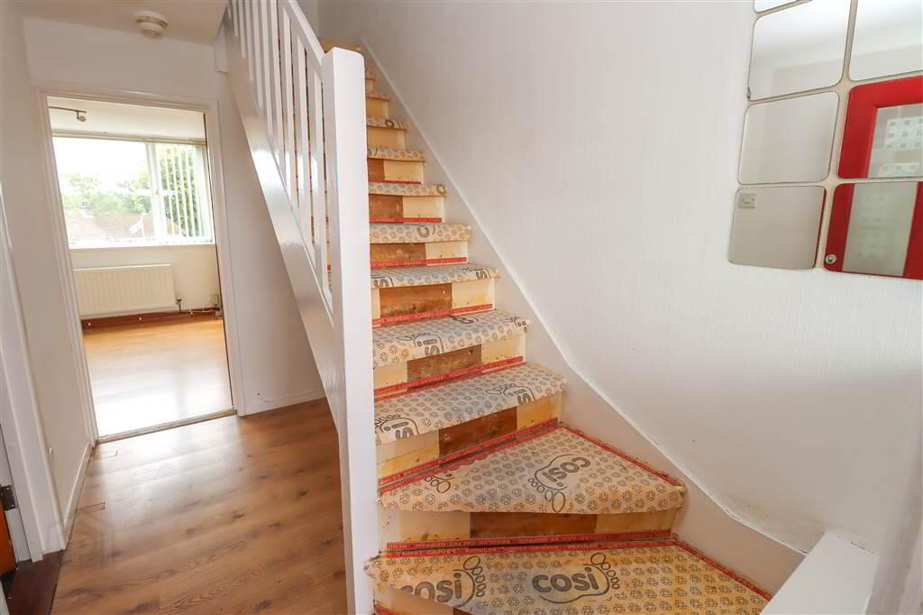 34b Craignish Crescent 5 of 15