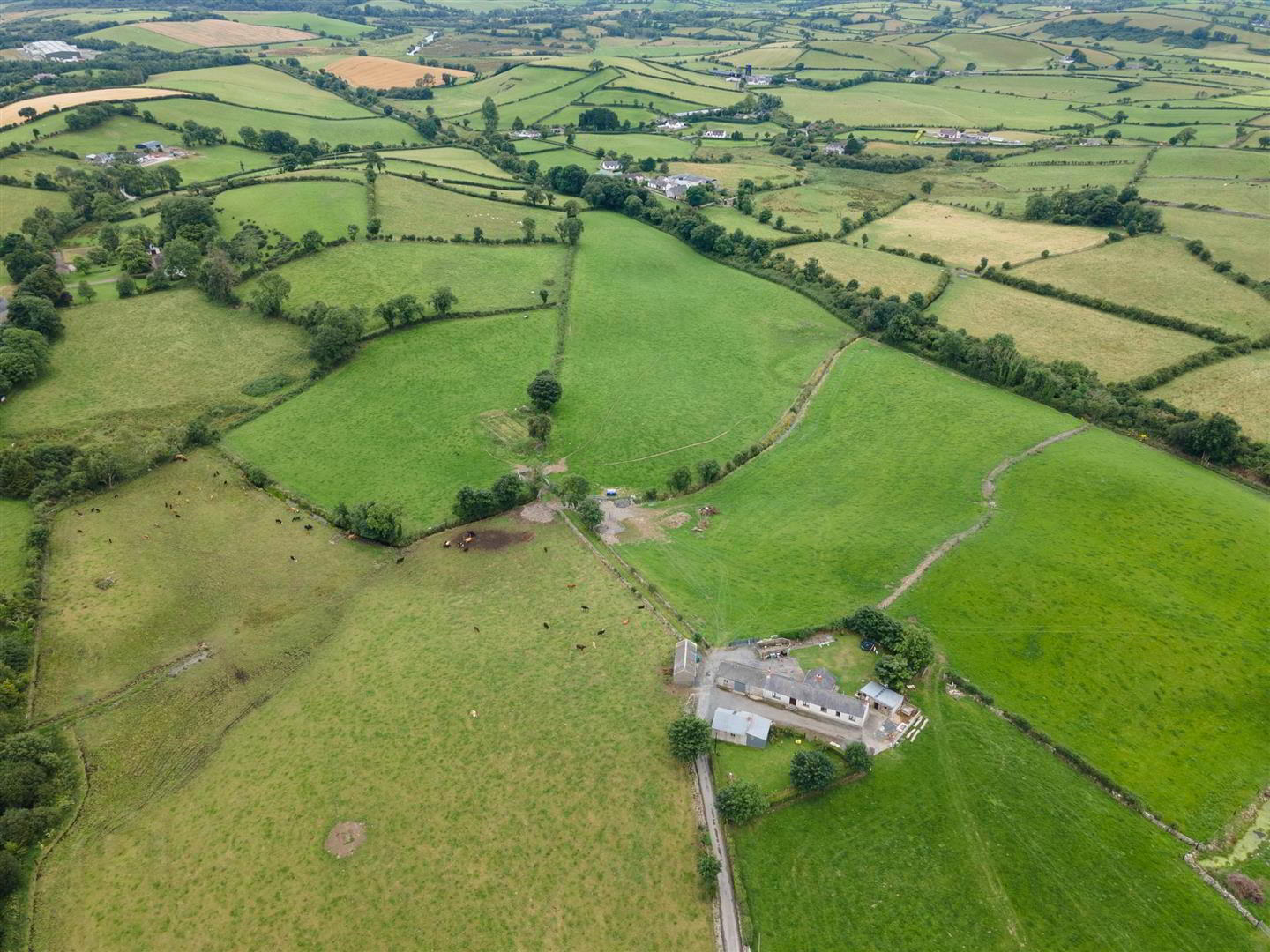 150m SOUTH OF, 14 Annacloy Road 5 of 13