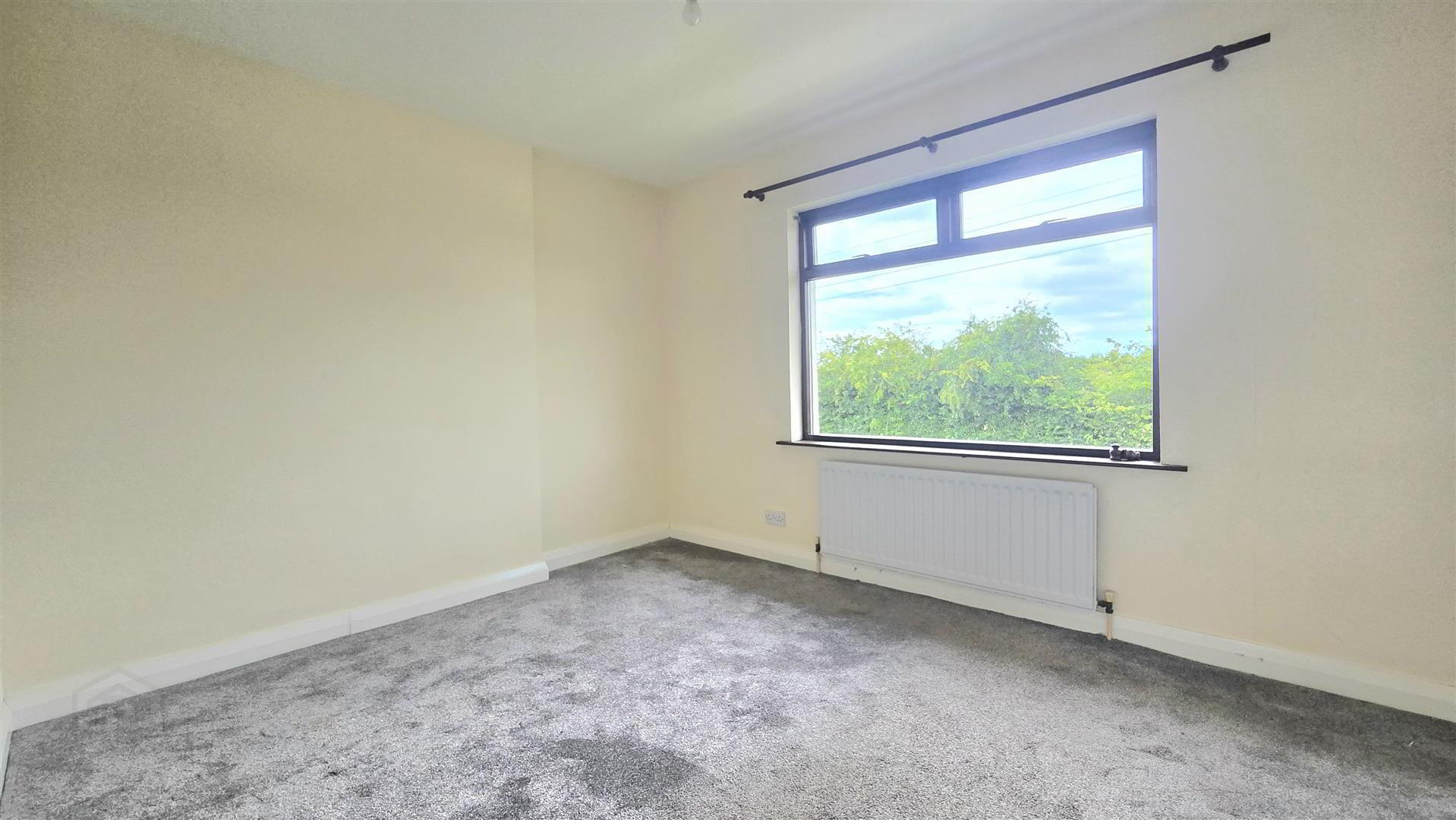 11 Kildrum Road 6 of 14