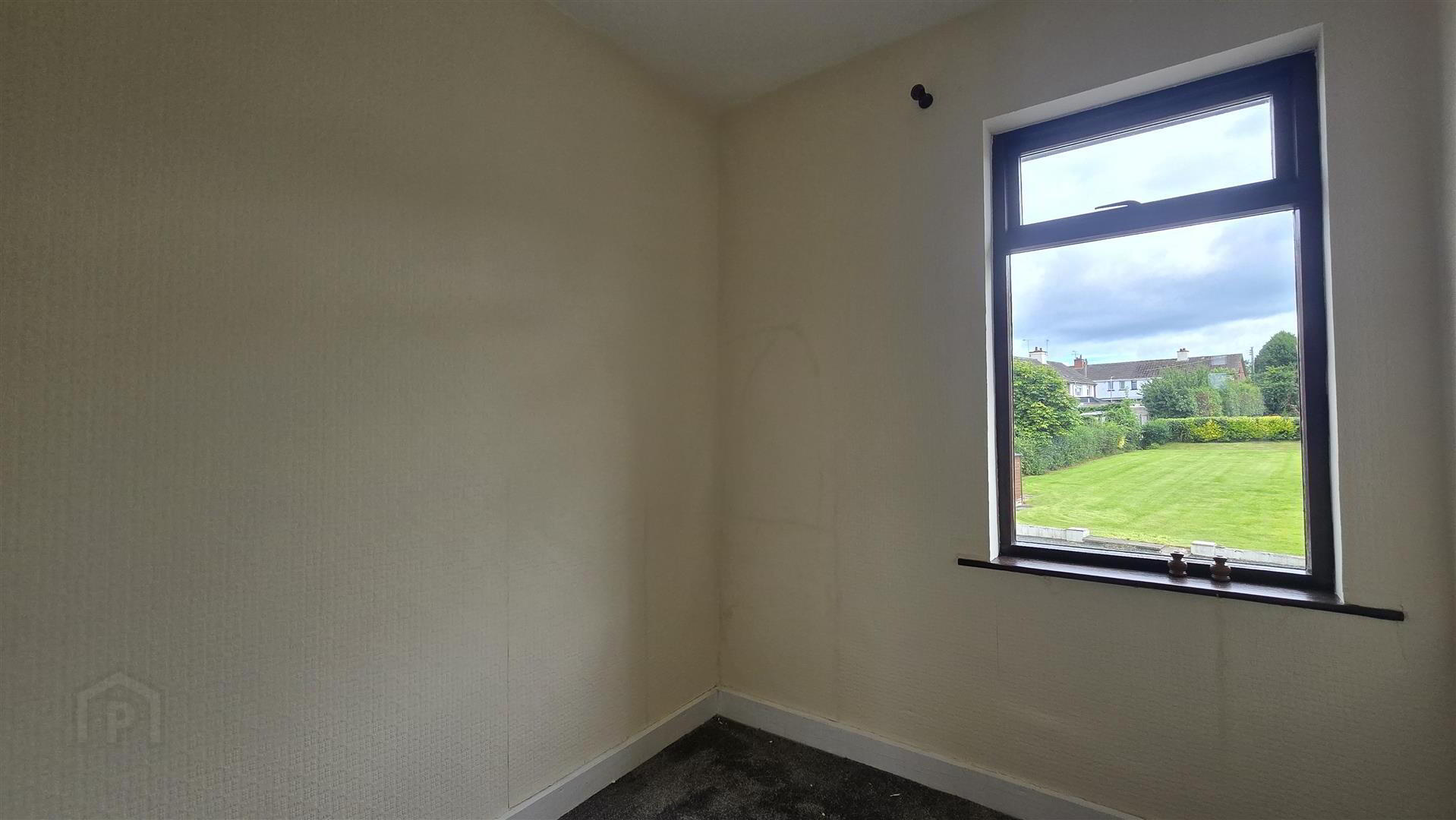 11 Kildrum Road 8 of 14