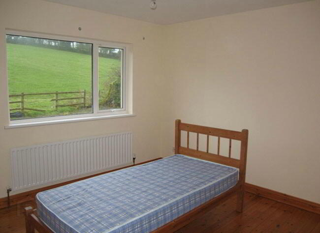 16 Fairlea Close 4 of 6