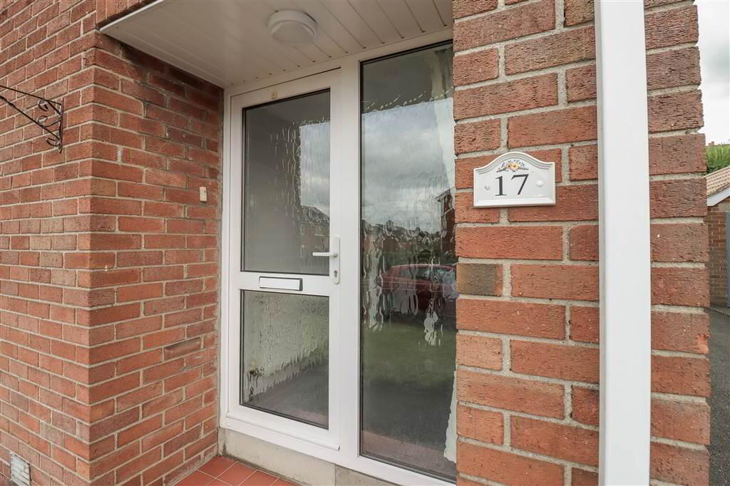 17 Ardvarna Park 3 of 21