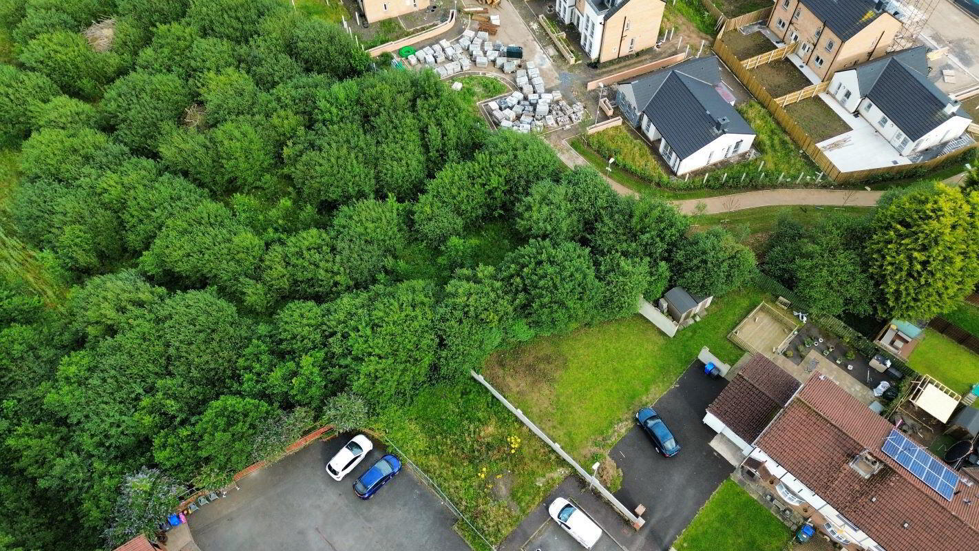 Land At, Moor Park Mews 6 of 11