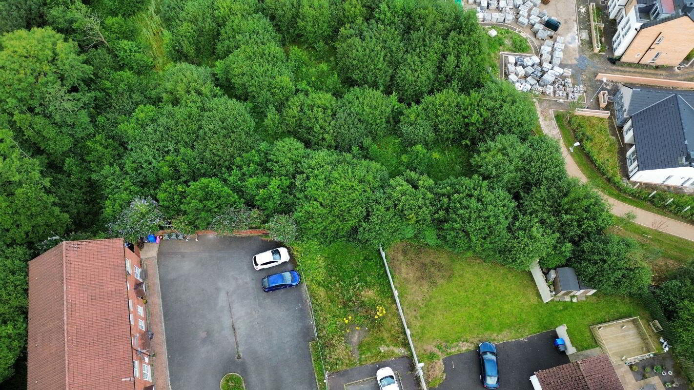 Land At, Moor Park Mews 4 of 11