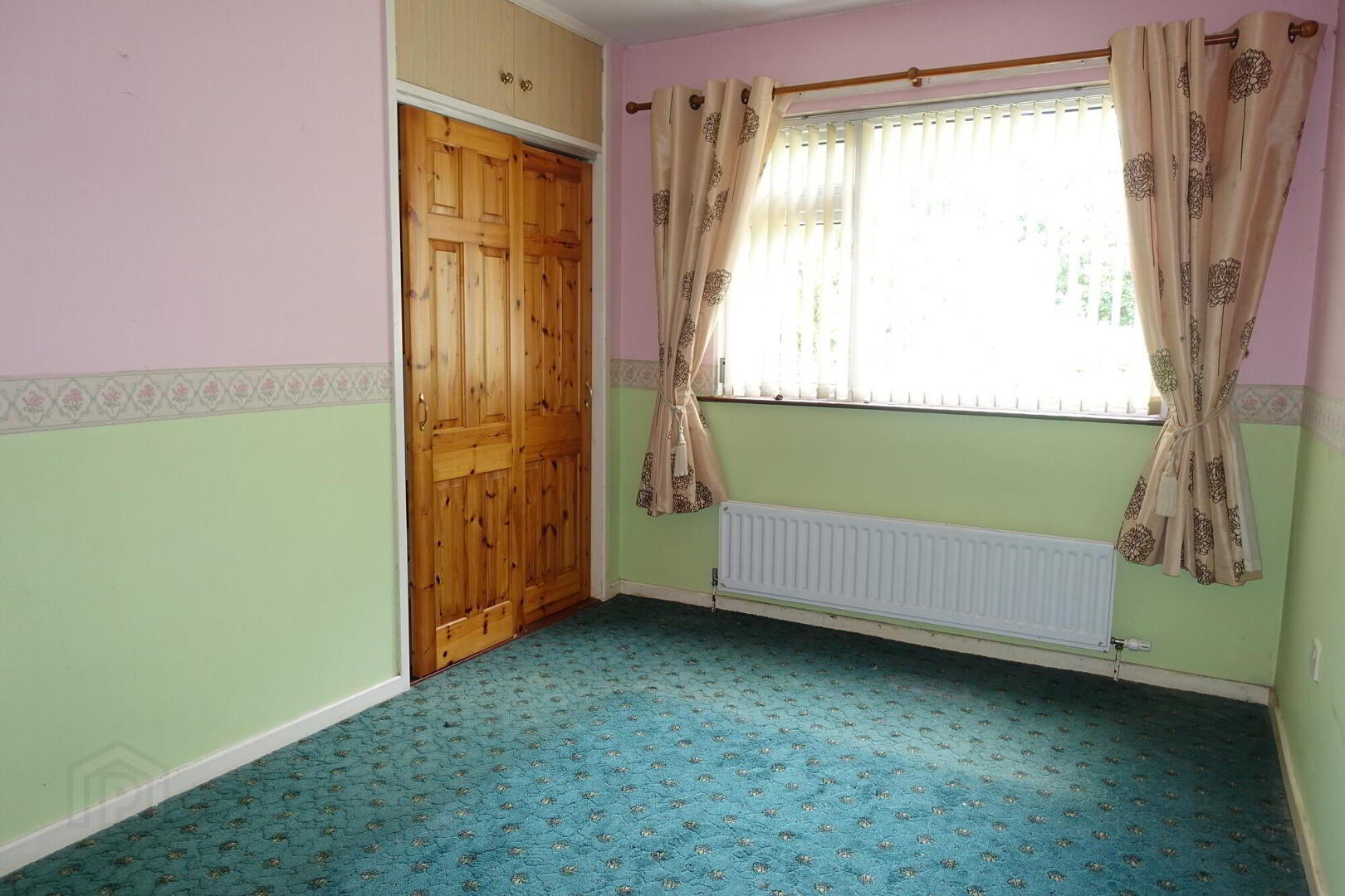 14 Crevenish Road 18 of 29