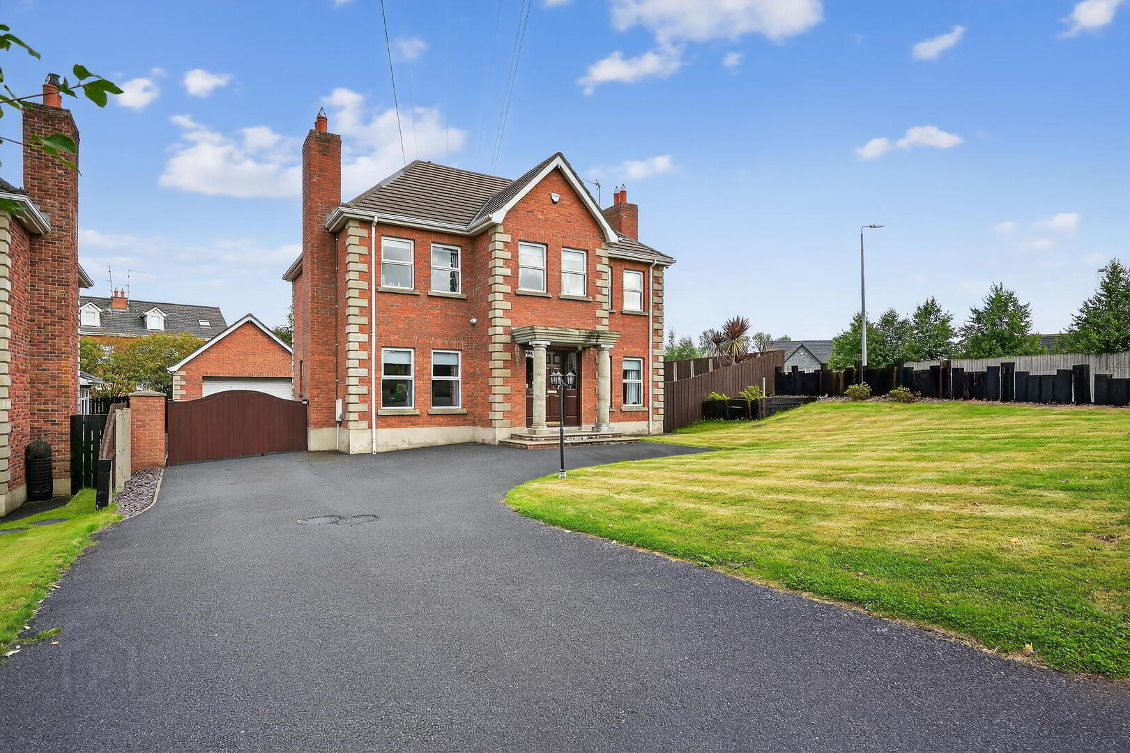 property description image