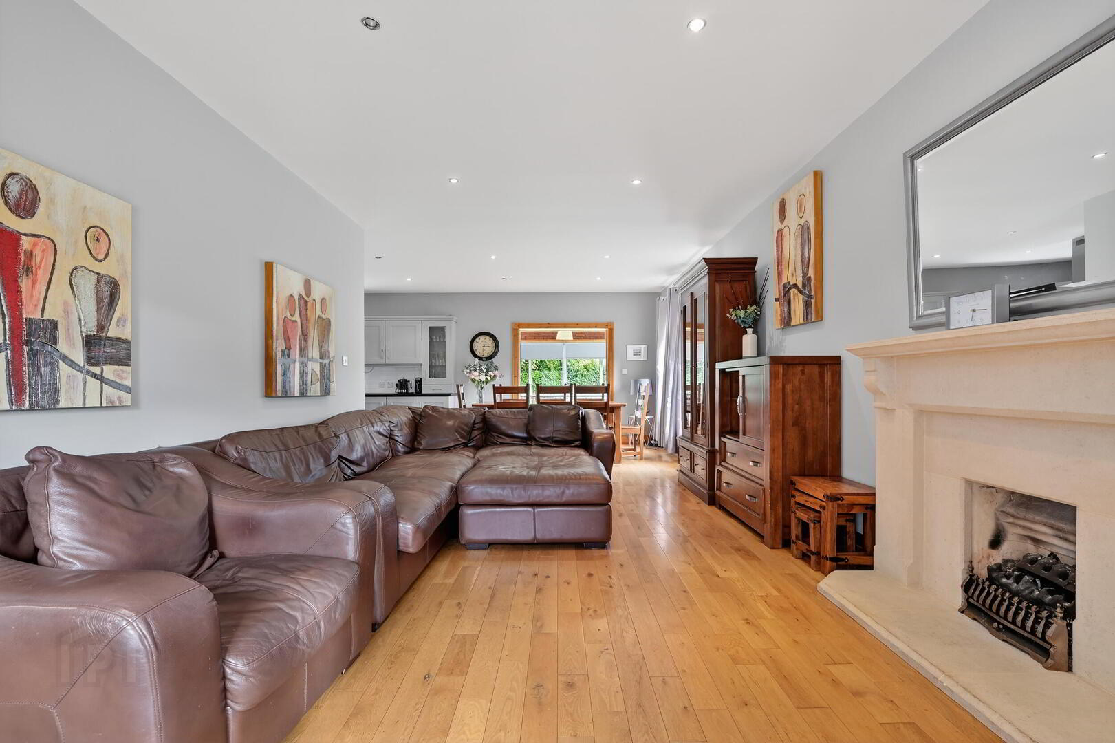 22 Rivergate Lane 5 of 30