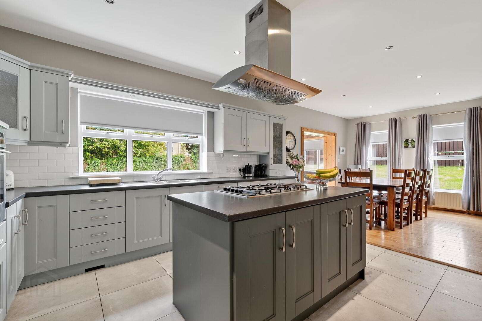 22 Rivergate Lane 10 of 30