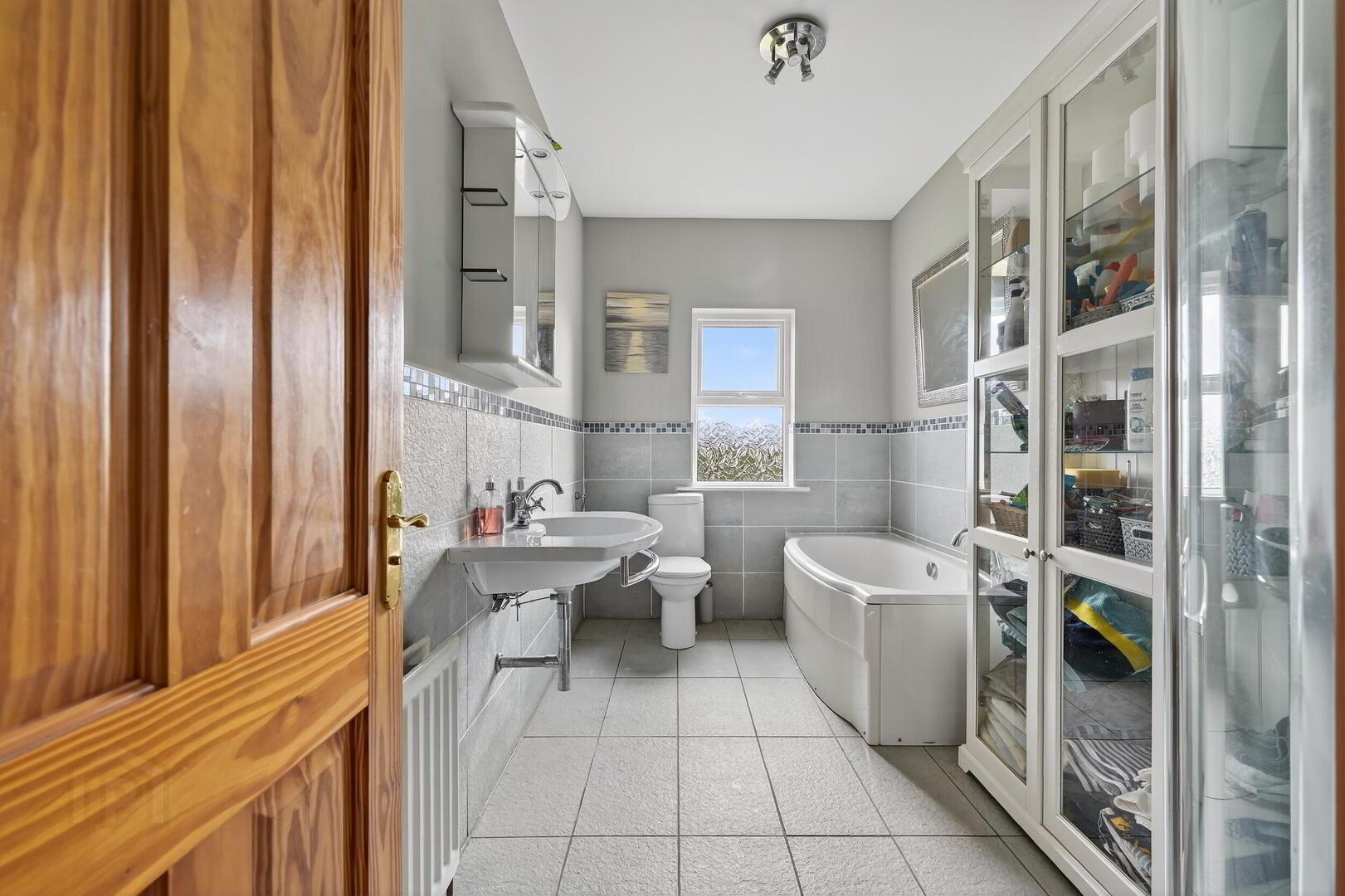 22 Rivergate Lane 23 of 30