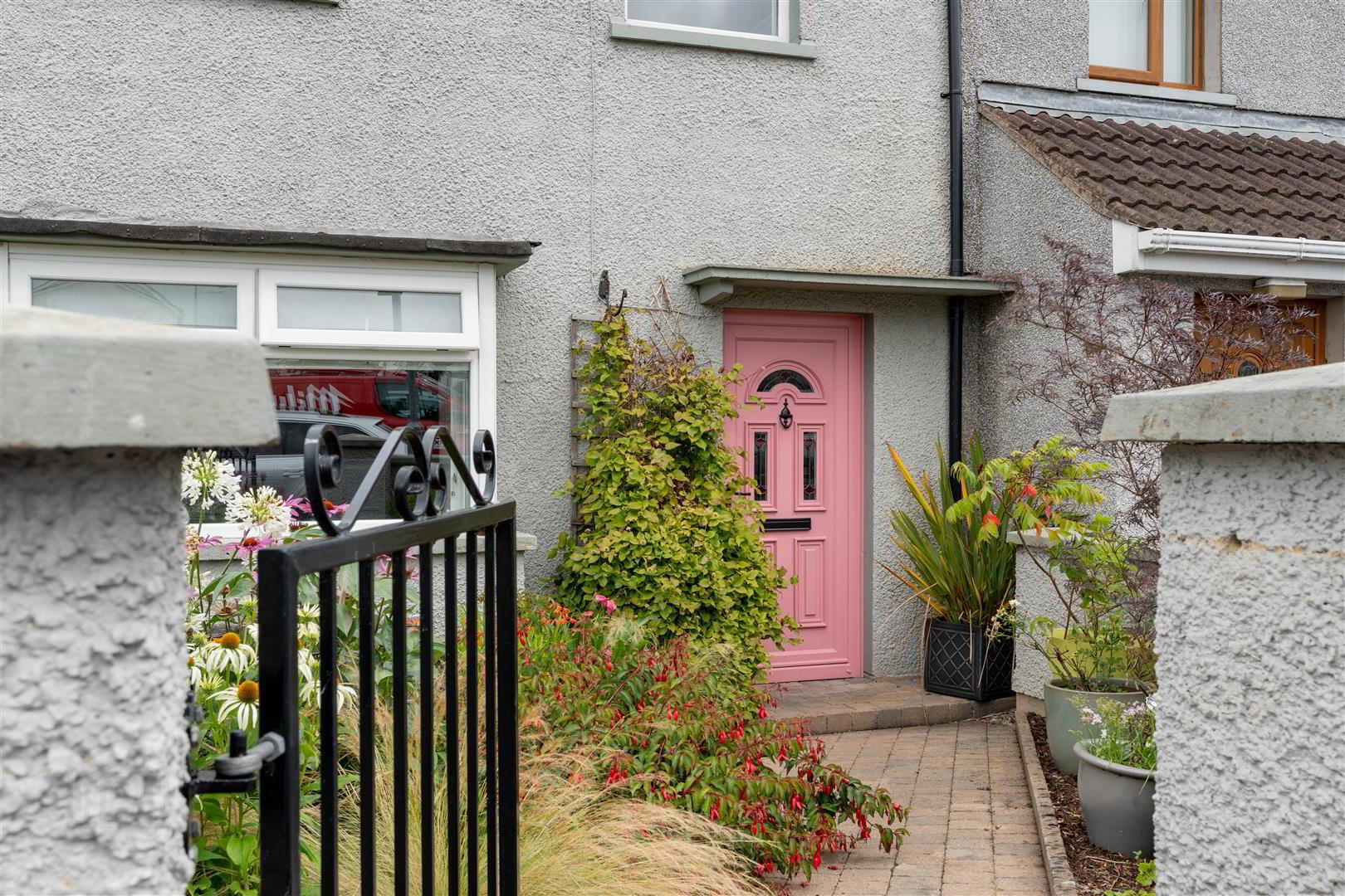 property description image