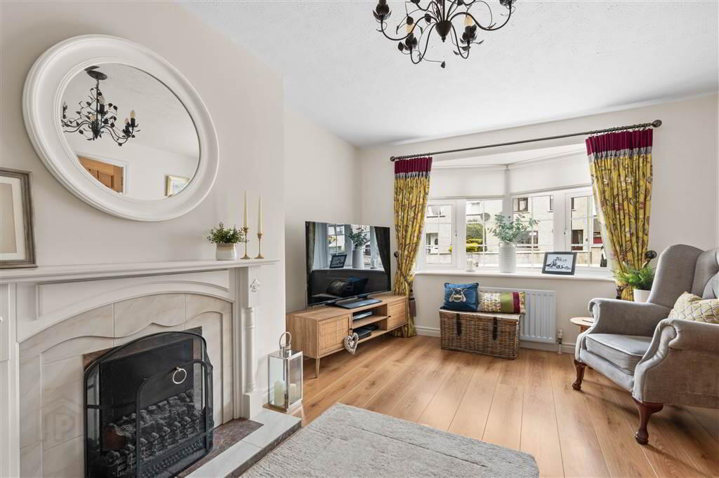 89 Dunfane Park 9 of 28