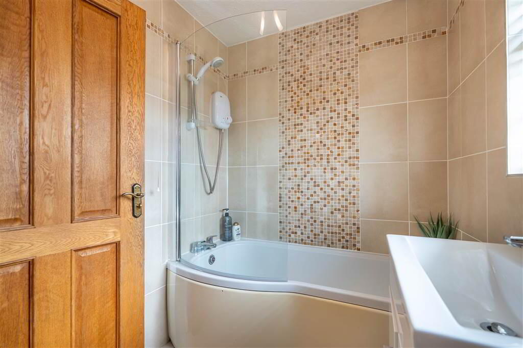 89 Dunfane Park 27 of 28