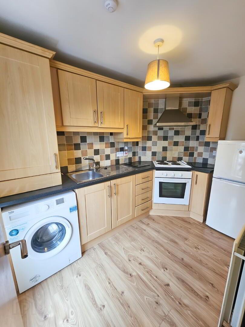 37 Millhouse Road 4 of 7