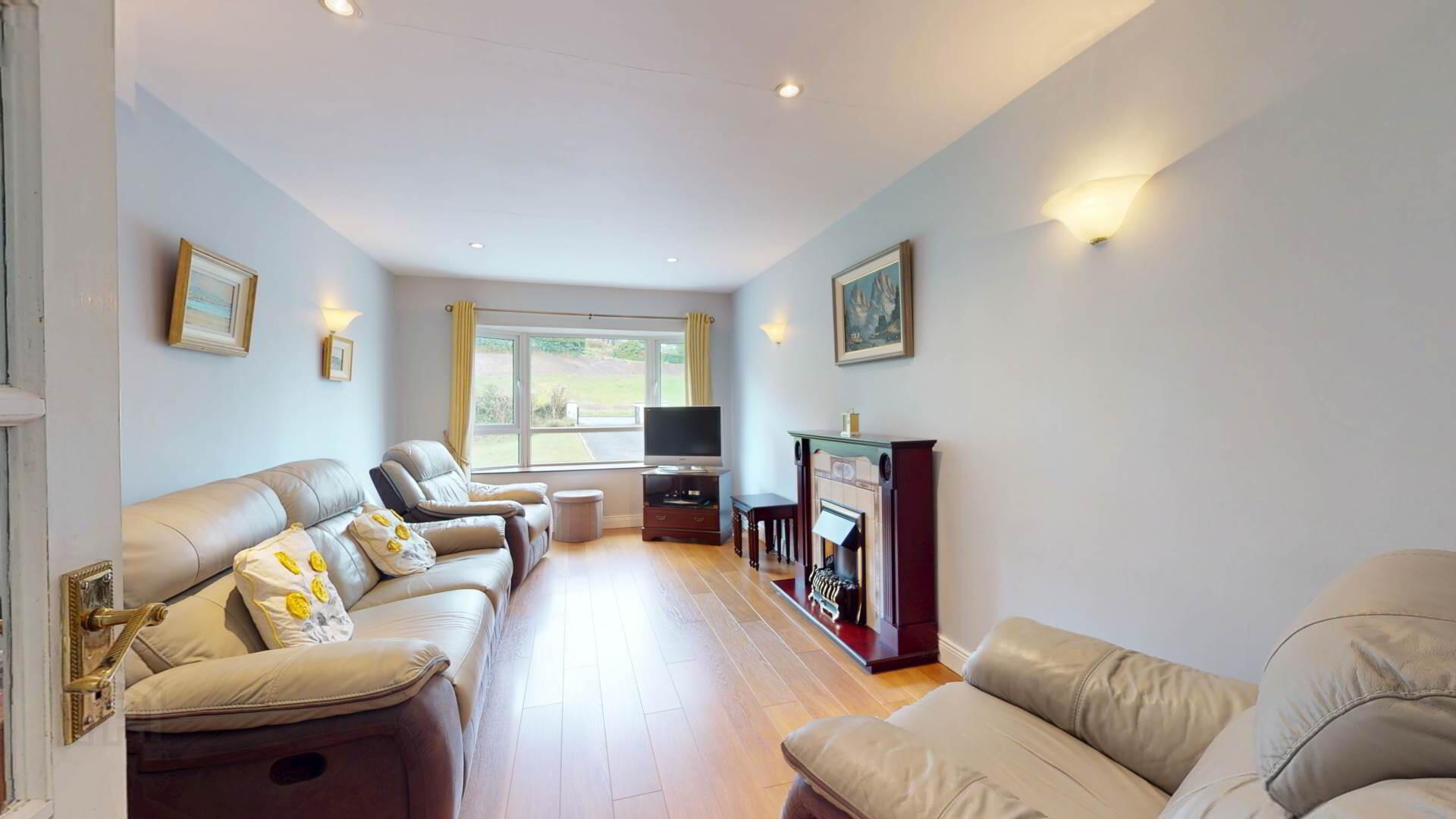 12 Church Road 29 of 65