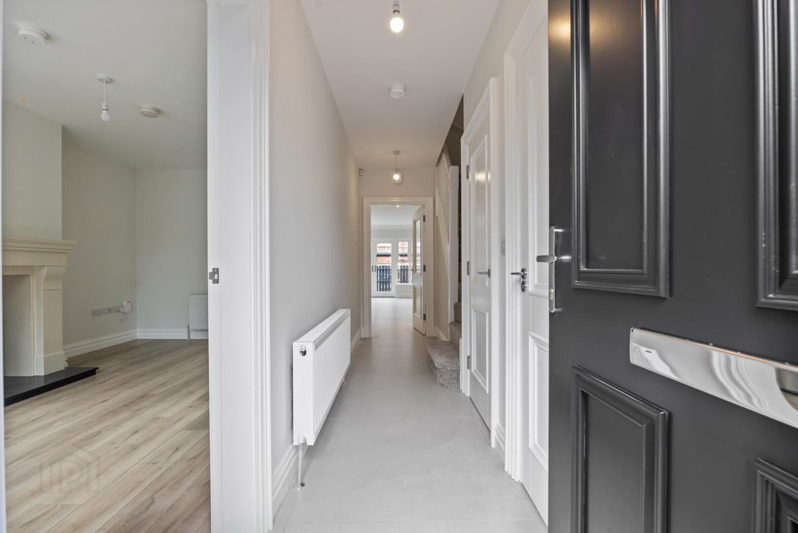 Site 9 The Ainsworth 4 of 23