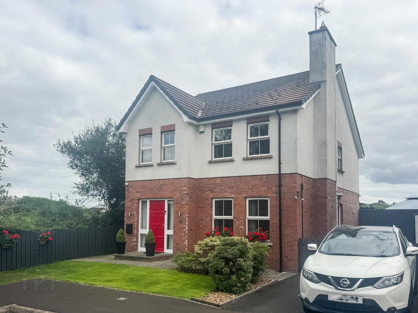 9 Castle Meadows 1 of 32