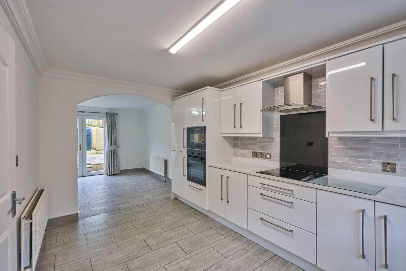 3 Whitebridge Park 7 of 35