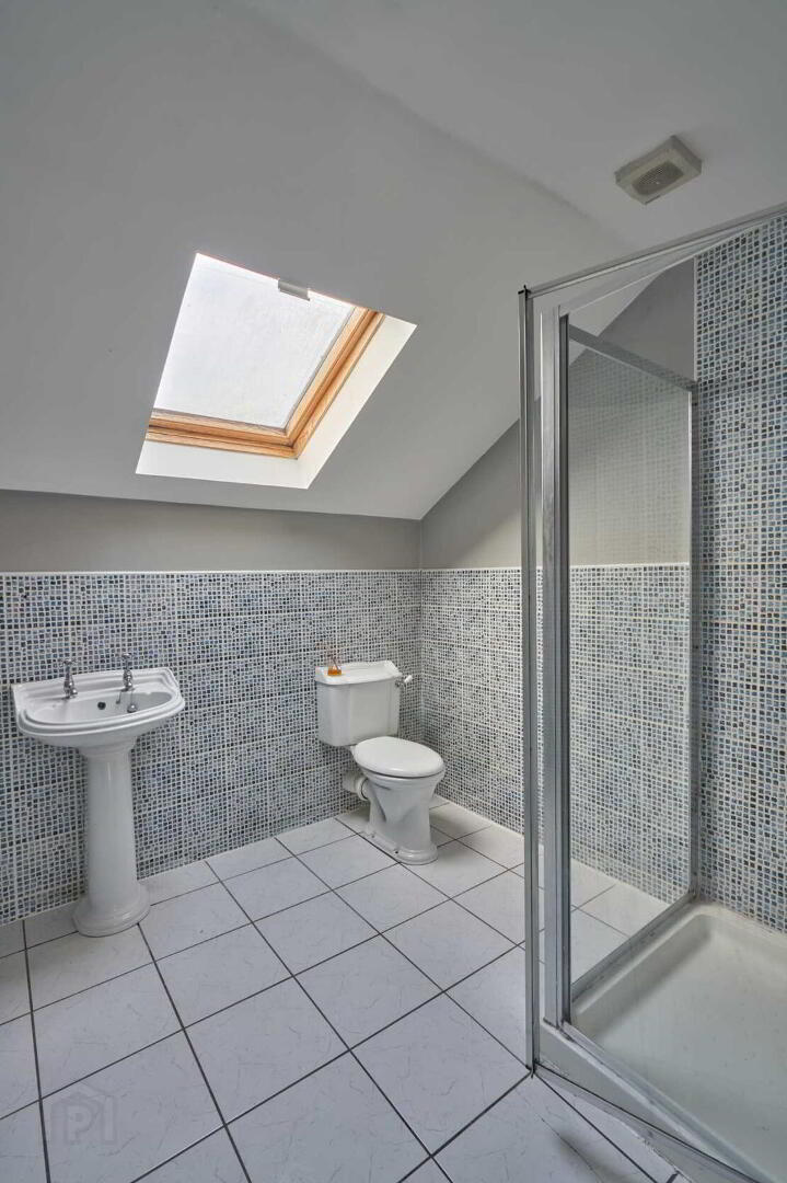 3 Whitebridge Park 26 of 35