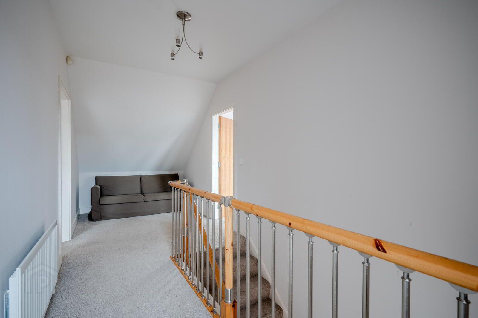 Apt 5, 313 Belmont Road 21 of 26