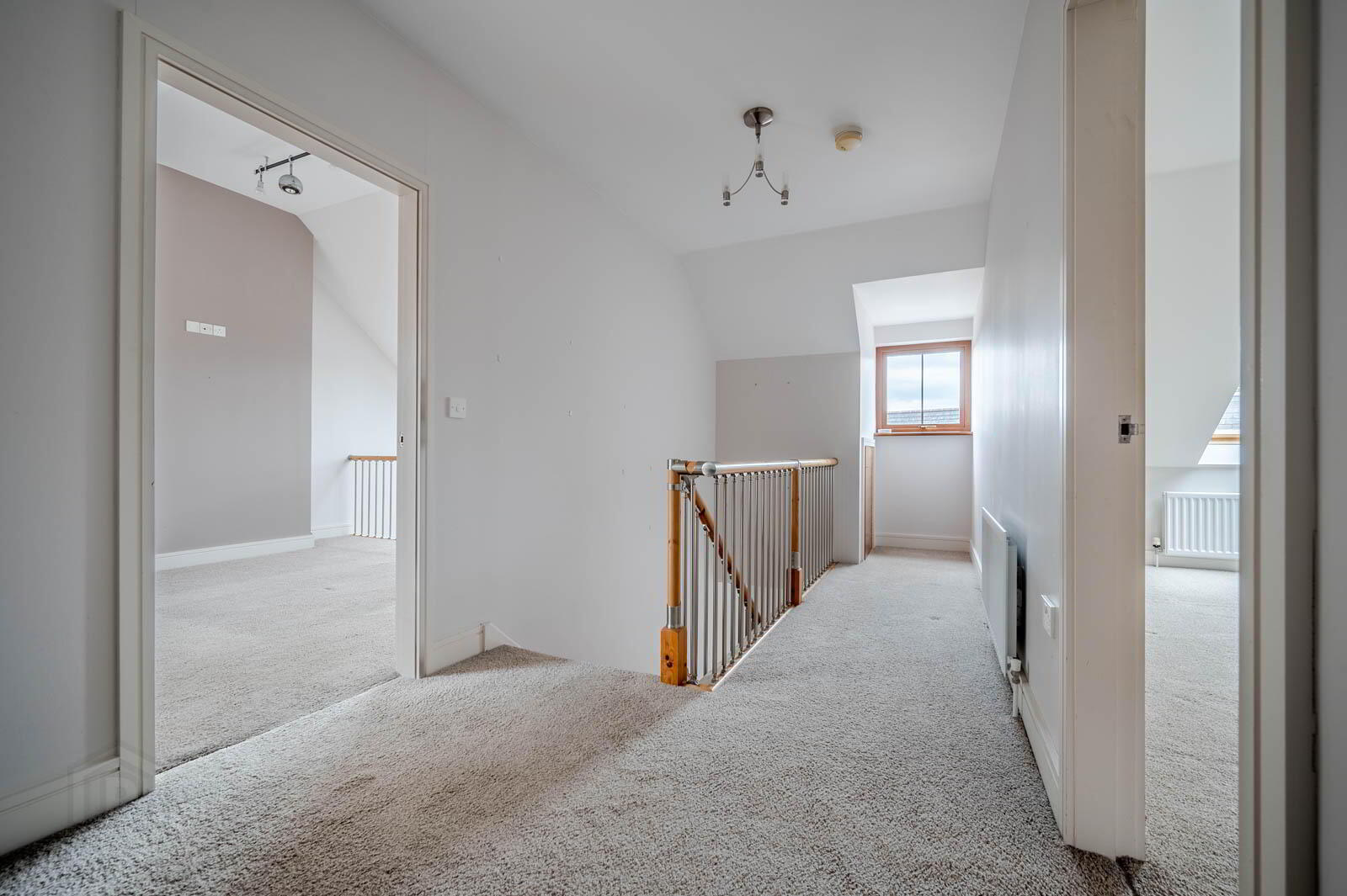 Apt 5, 313 Belmont Road 17 of 26