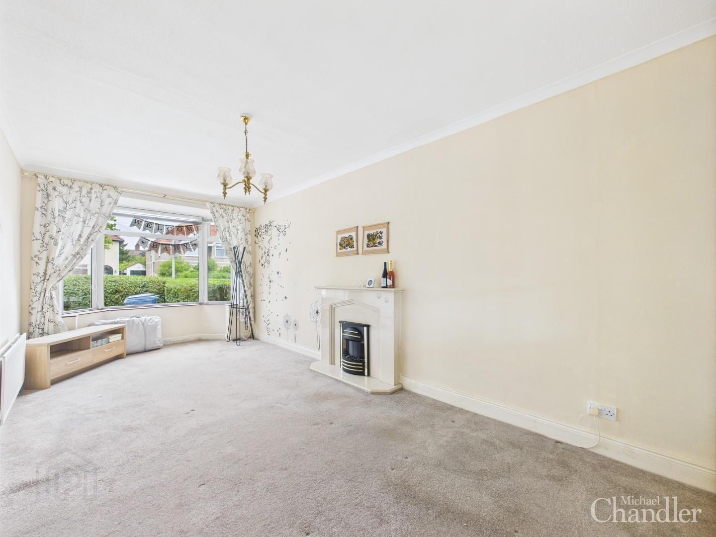 329 Castlereagh Road 3 of 16