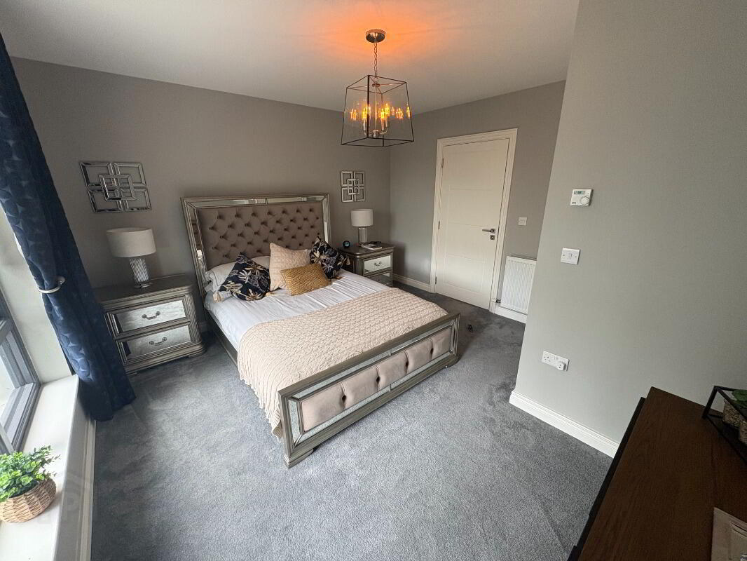 Apt 3, 45 Newforge Lane 13 of 18