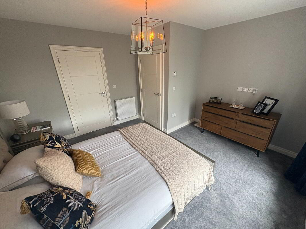Apt 3, 45 Newforge Lane 14 of 18