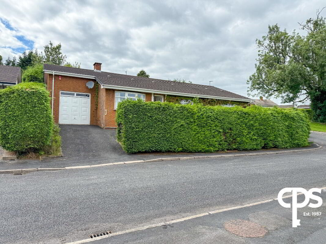 49 Sperrin Park 1 of 36