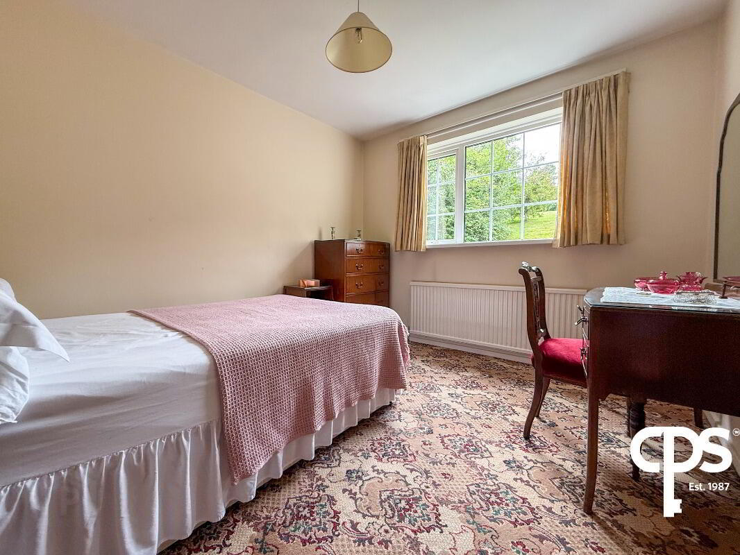 49 Sperrin Park 15 of 36