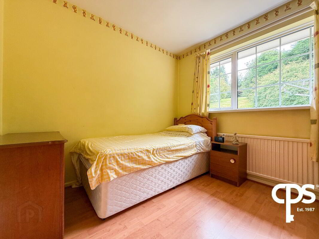49 Sperrin Park 24 of 36