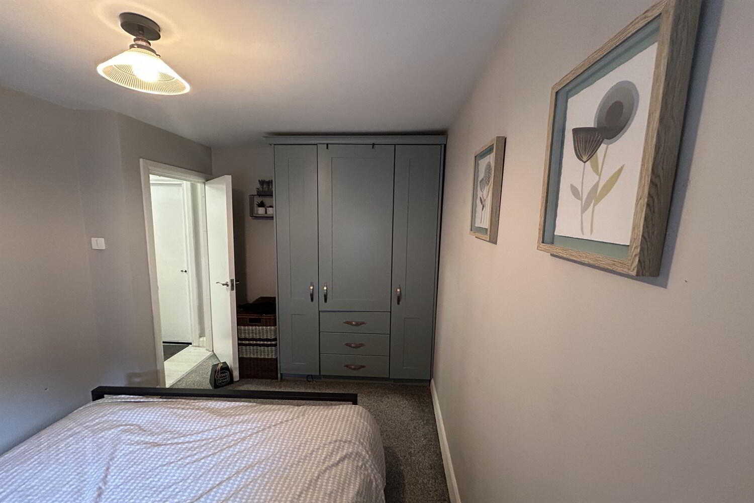 Flat 1, 6 Glandore Avenue 8 of 15