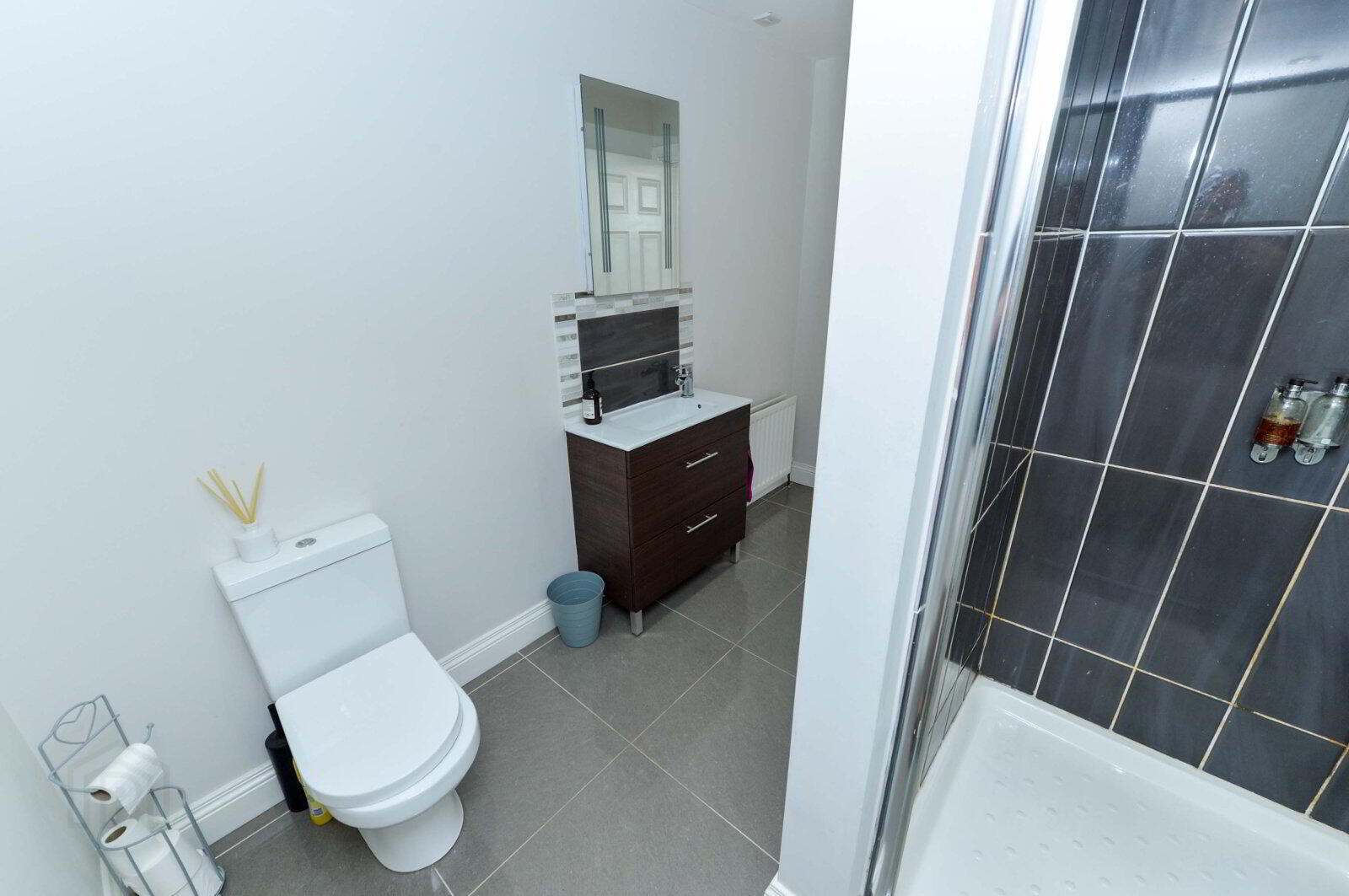 Apartment 1 223 Belmont Road 6 of 8