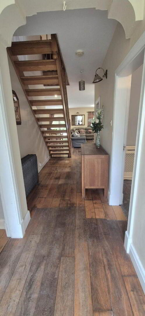 23 Glen Road 7 of 63
