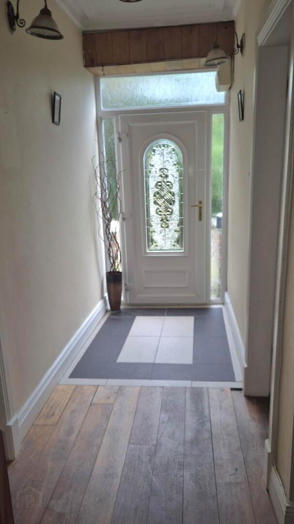 23 Glen Road 5 of 63