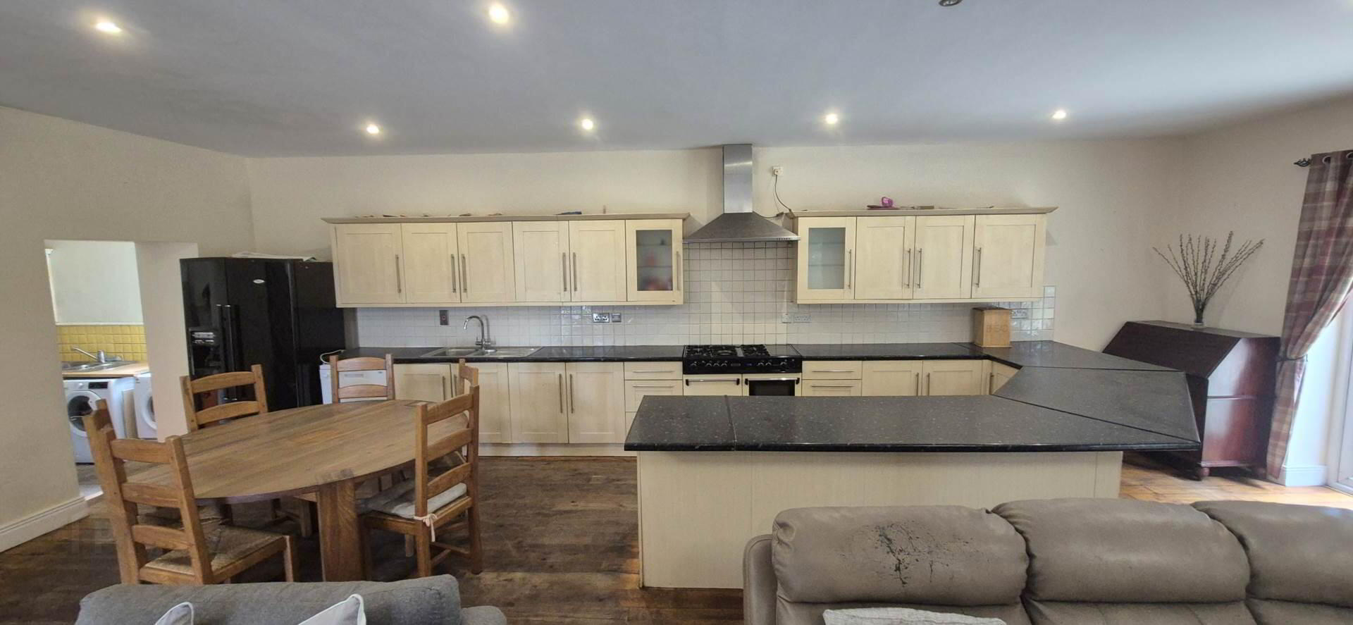 23 Glen Road 15 of 63