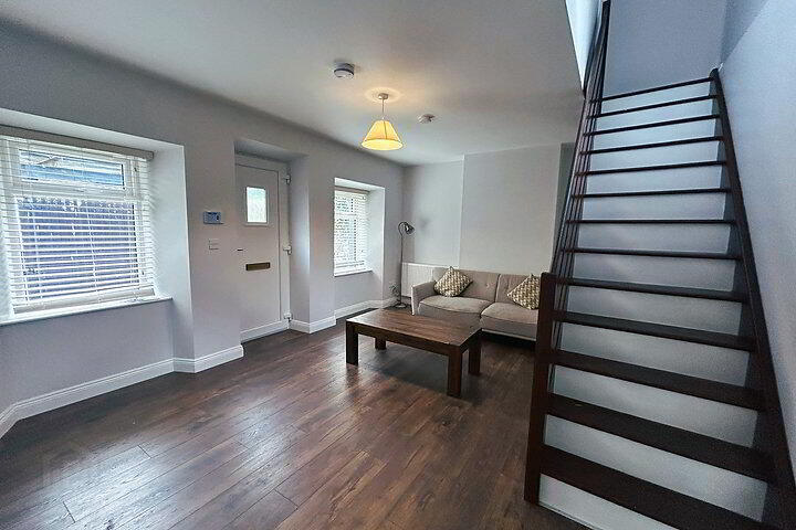 1 Carpenters Court 3 of 7