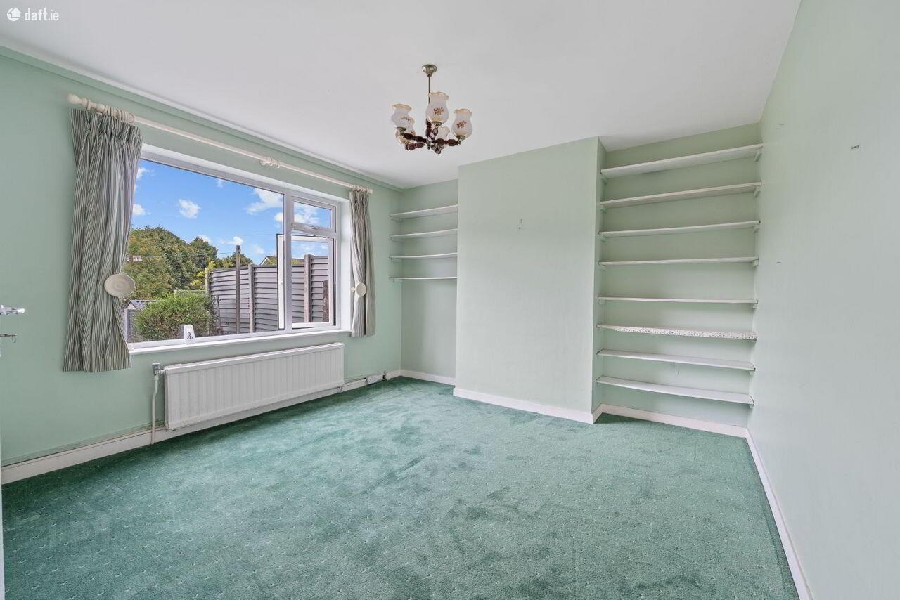 48 Maryborough Avenue 12 of 28