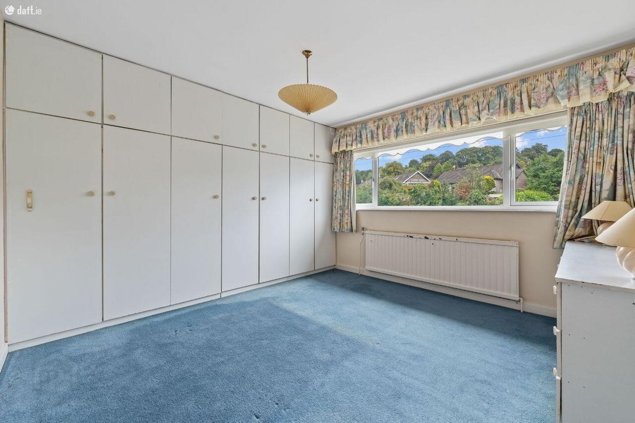 48 Maryborough Avenue 15 of 28