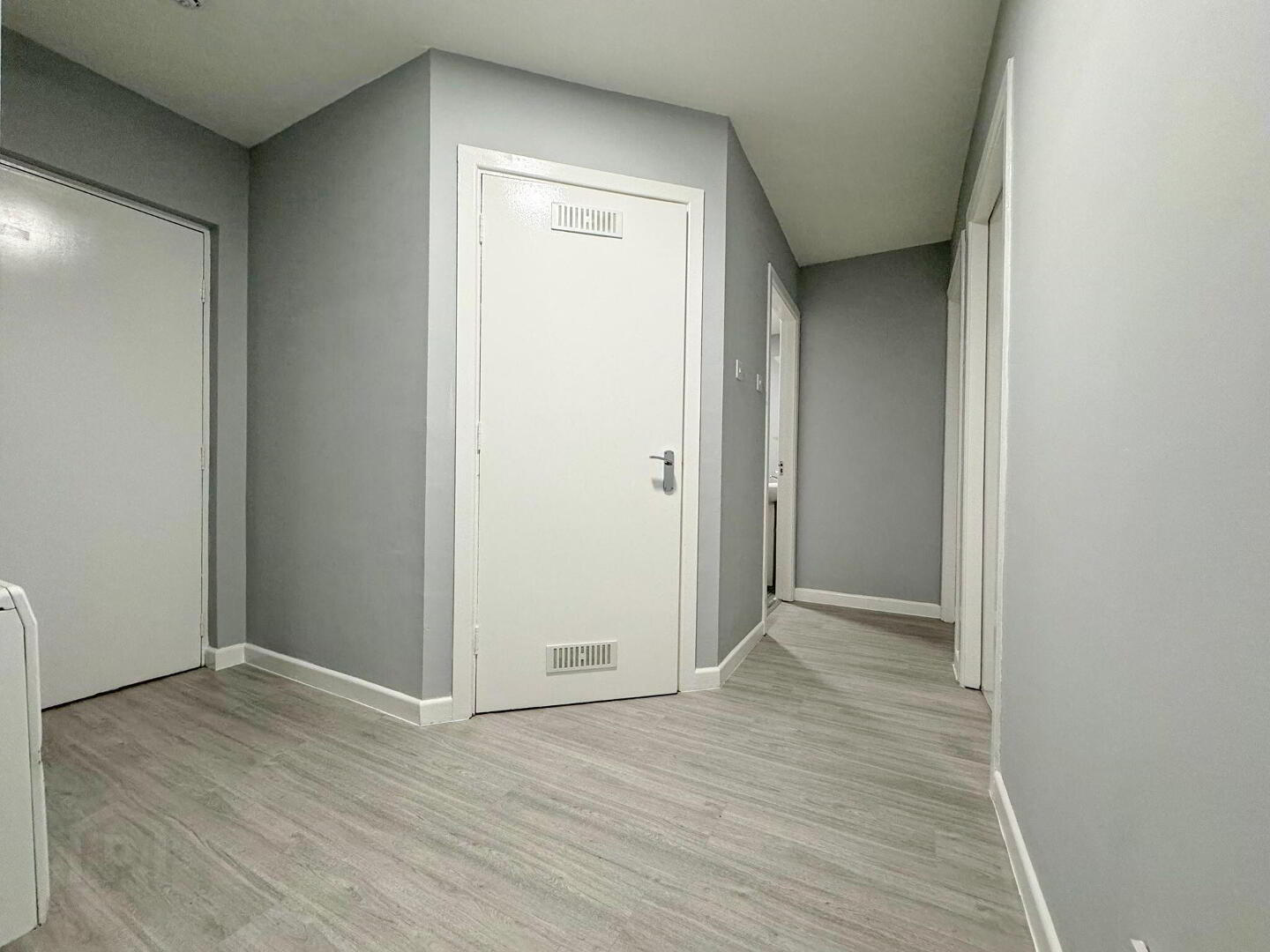 Apt 118 Block A, Millbrook, John, F Kennedy Parade 3 of 15