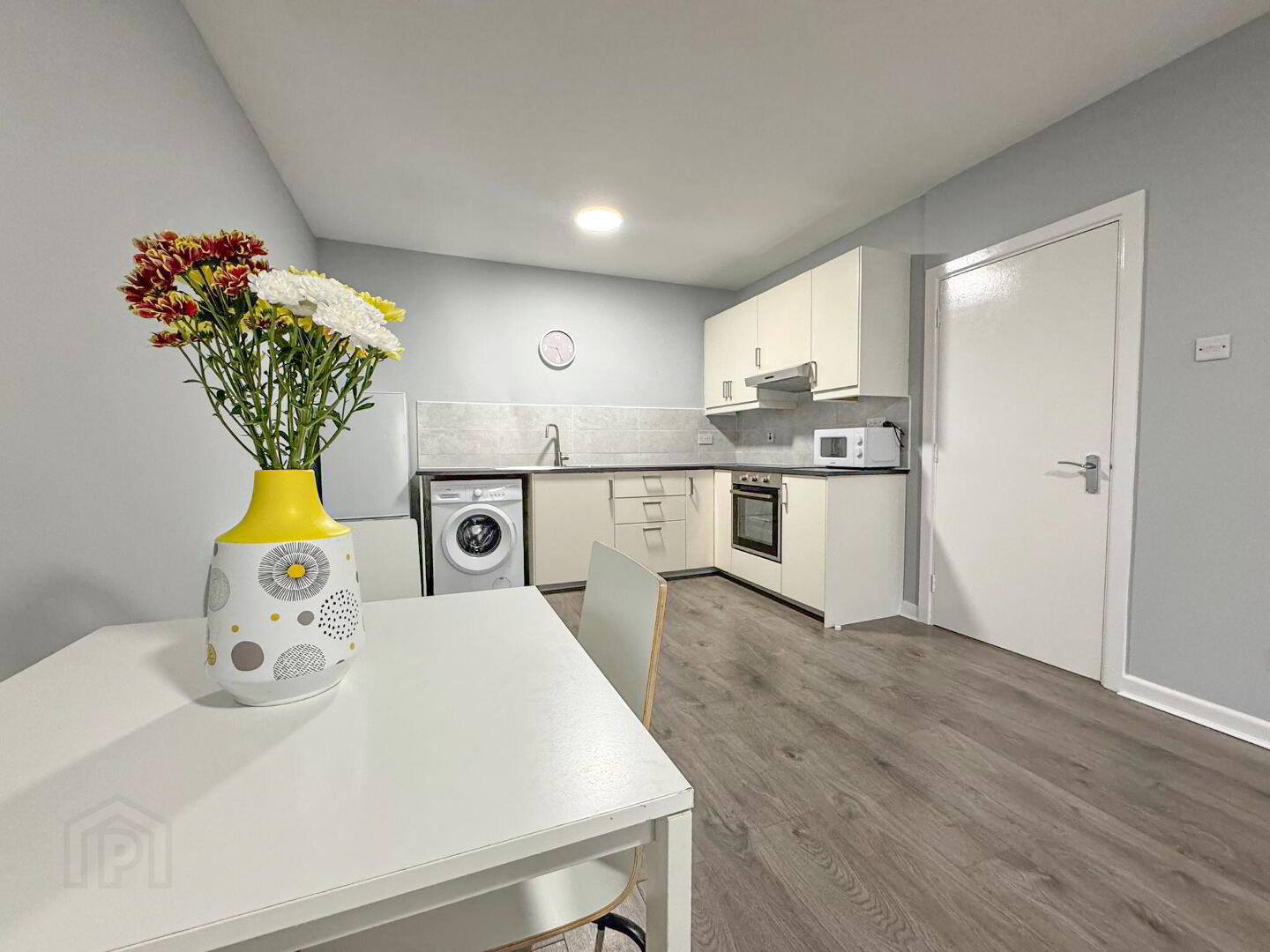 Apt 118 Block A, Millbrook, John, F Kennedy Parade 7 of 15