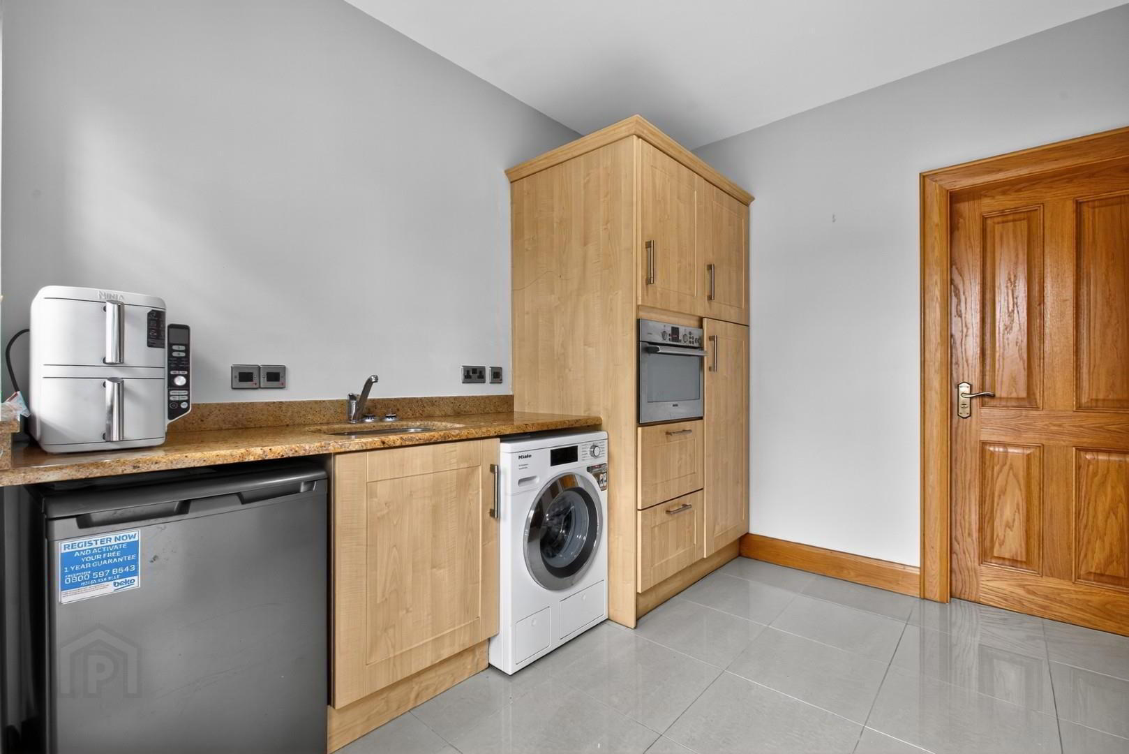 12 Ballyleagry Road 12 of 49
