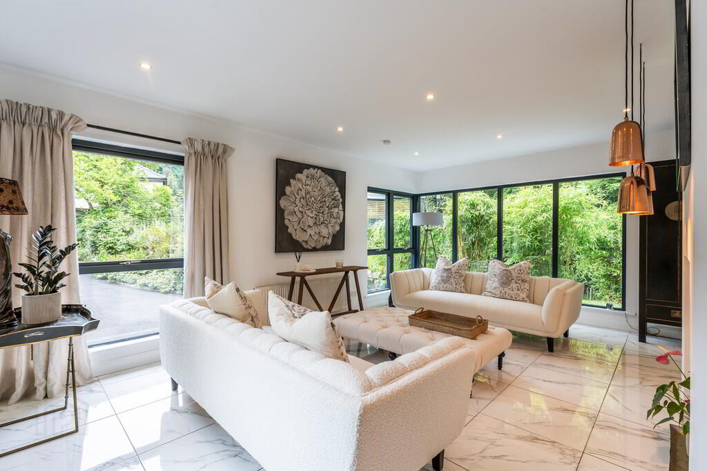 Ashbrooke, 22 Millvale Road 7 of 39