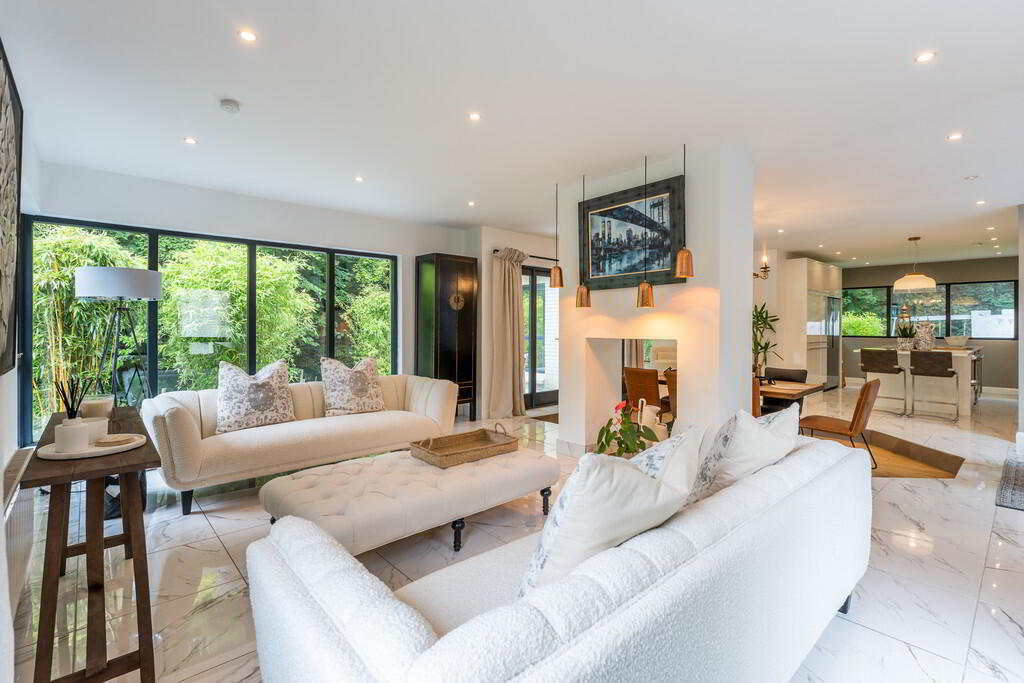 Ashbrooke, 22 Millvale Road 8 of 39