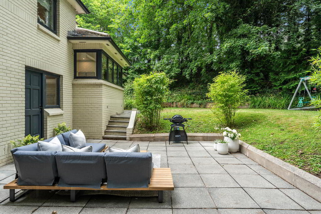 Ashbrooke, 22 Millvale Road 33 of 39