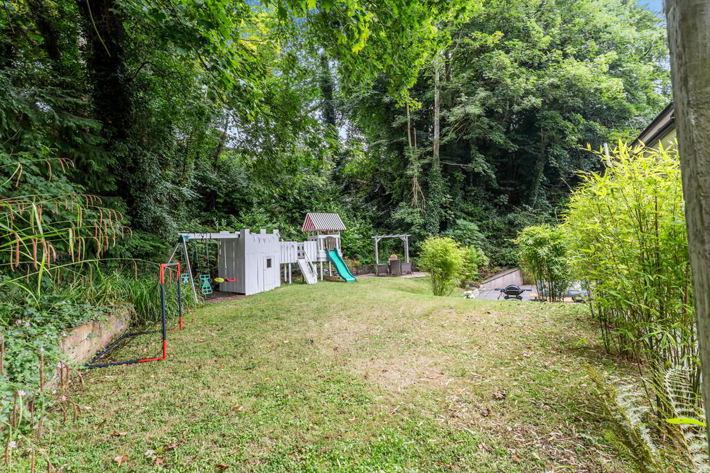 Ashbrooke, 22 Millvale Road 35 of 39