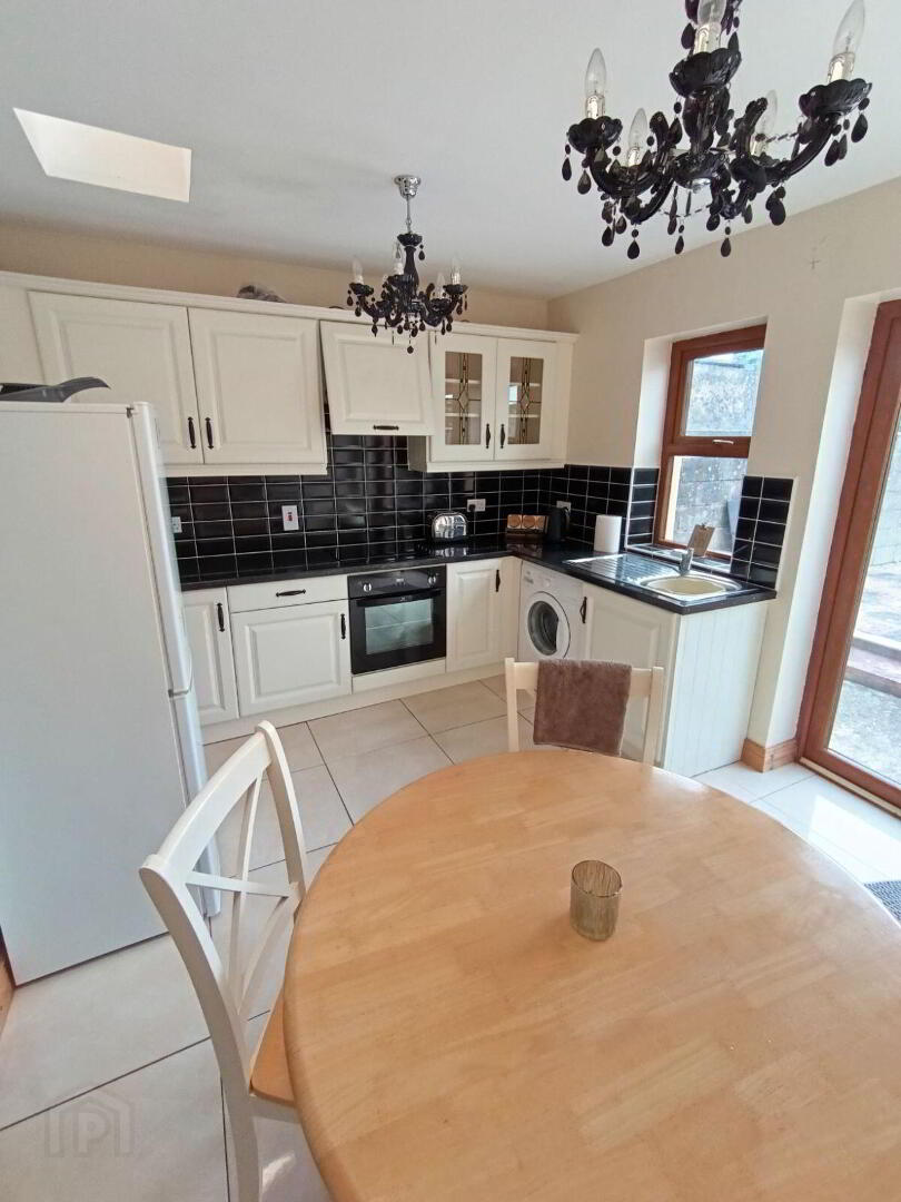 18 Smith O'Brien Avenue 1 of 15
