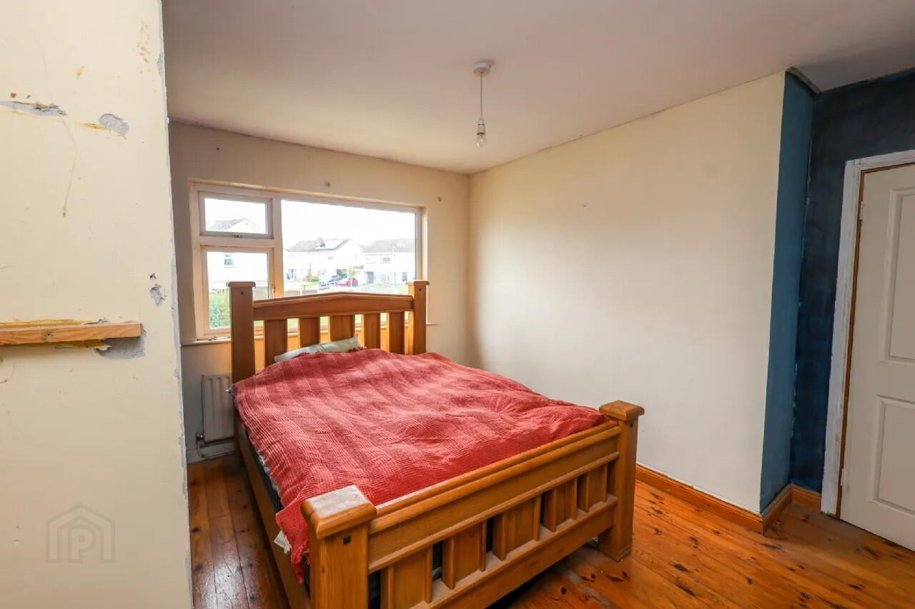 30 Clonmore Heights 17 of 32