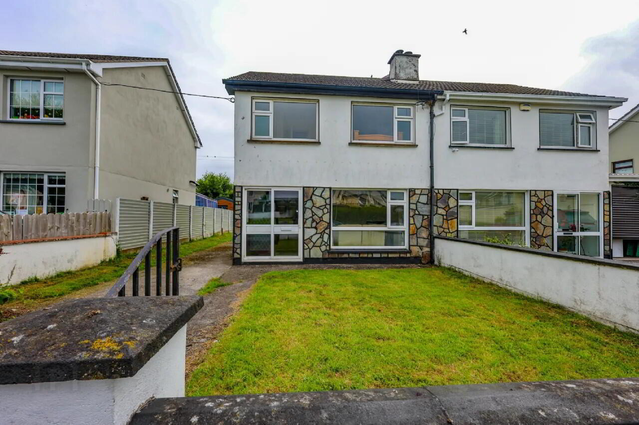 30 Clonmore Heights 27 of 32