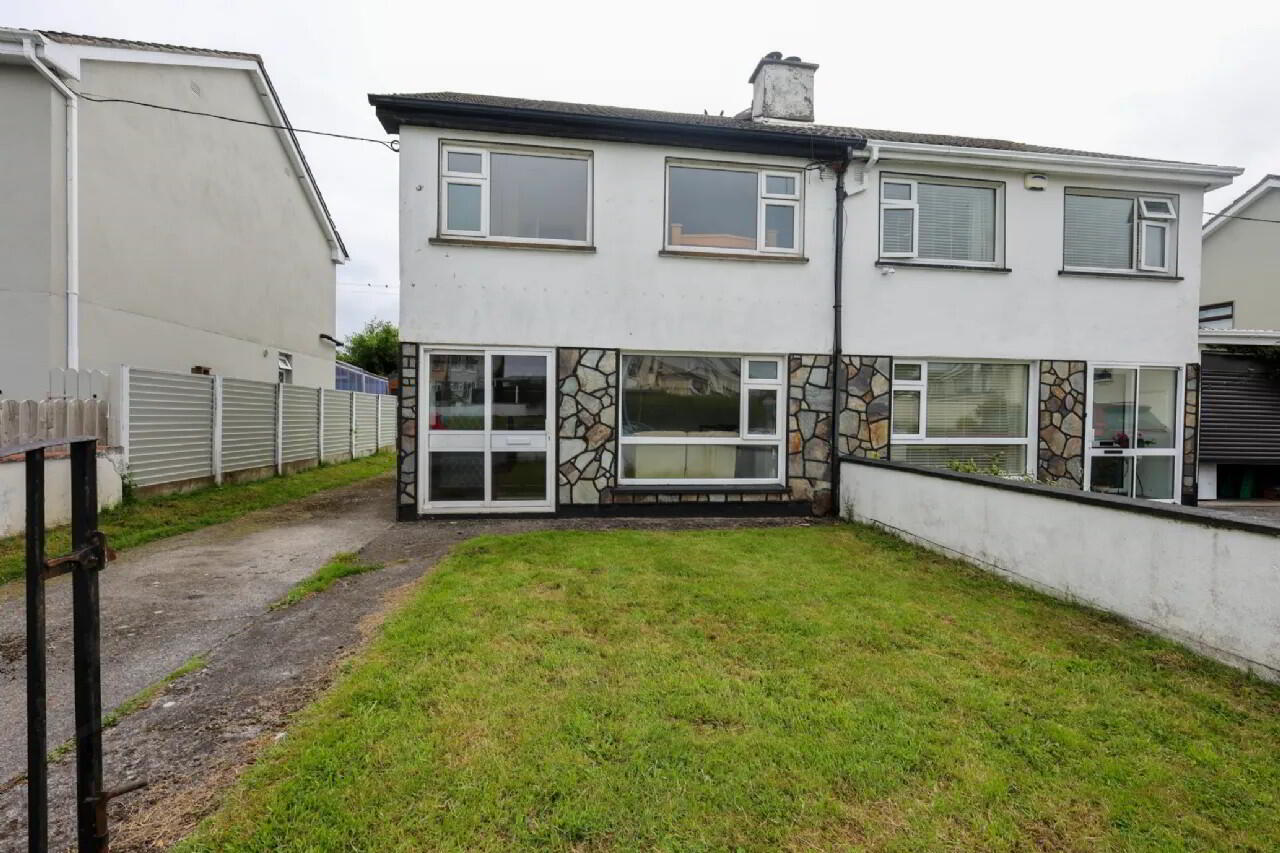 30 Clonmore Heights 32 of 32