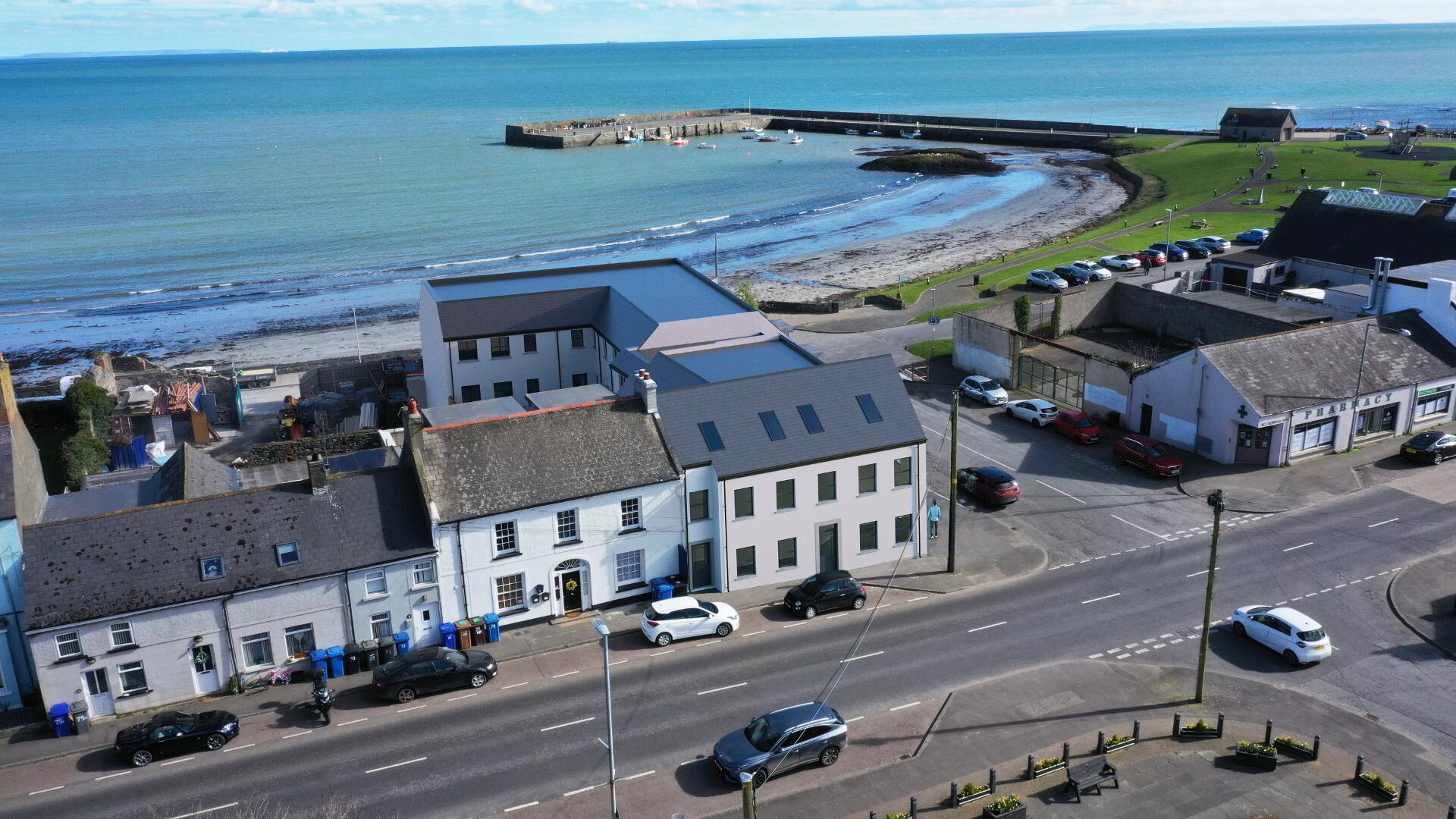 Apt 8 Whitkirk Square 7 of 7